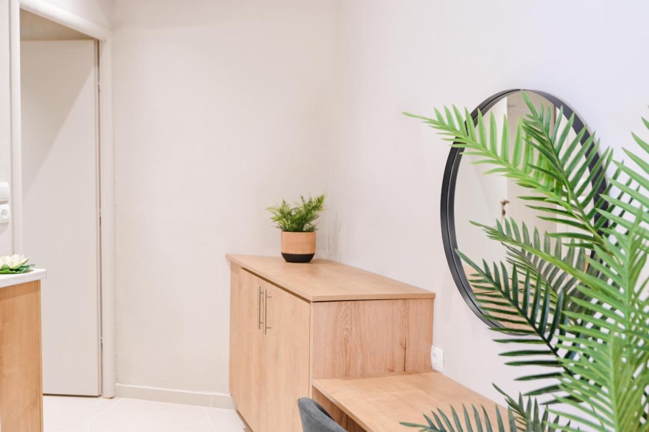Eleftherias Suites - Near Beach Apartments 마라티 외부 사진