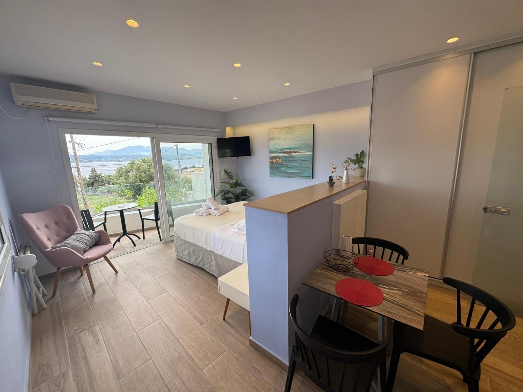 Eleftherias Suites - Near Beach Apartments 마라티 외부 사진