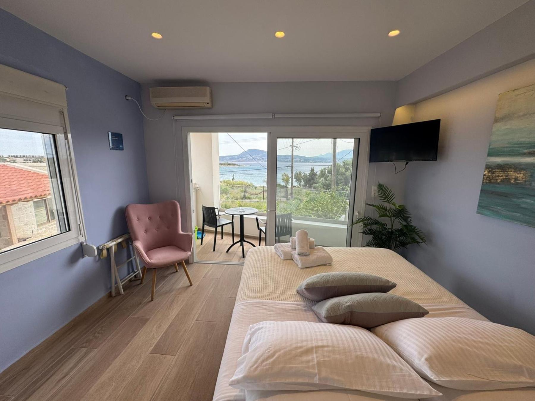 Eleftherias Suites - Near Beach Apartments 마라티 외부 사진